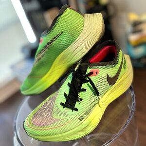 Nike ZoomX Vaporfly Next% 3 – Women’s Running Shoes // Men’s 6.5
